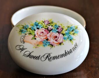Porcelain Keepsake Box - A Sweet Remembrance