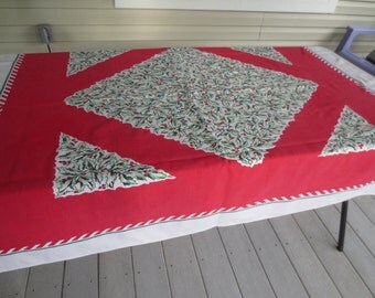 Items similar to Christmas tablecloth Holly Berry Berries Lattice on Etsy