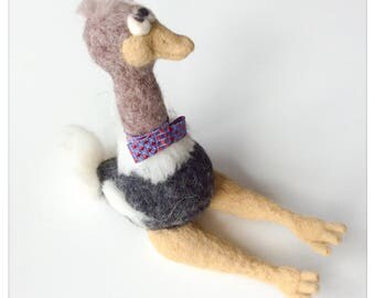 Felted wool plush Ostrich / ostrich in felted wool plush