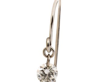 1/5 carat diamond drop earrings in platinum