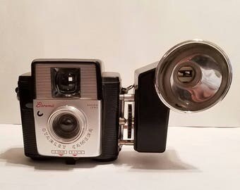 Vintage Kodak Brownie Starlet camera, Vintage camera, Kodak camera, Vintage Starlet camera, Vintage manual camera