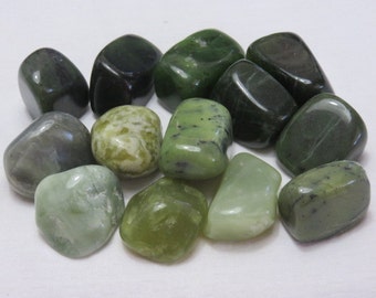 Nephrite Jade Healing Stones Healing Crystal Rieki Energy Chakra Meditation lot a