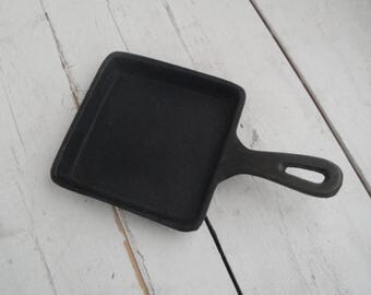 Cast Iron Skillet Vintage Unmarked Square Single Egg