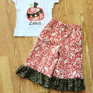 Buyer photo NIKKI Moss, who reviewed this item with the Etsy app for iPhone.