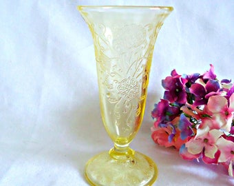 Yellow Florentine #2 Vase Parfait Depression Glass Poppy Hazel Atlas 1930's