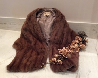 Vintage Brown Dyed Squirrel Fur Capele, Vintage Fur Stole, Vintage Fur Wrap, Forties Fur, 1940's Clothing