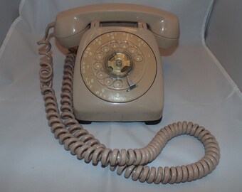 Vintage 1960s Automatic Electric Beige Monophone Rotary telephone Northlake, Ill
