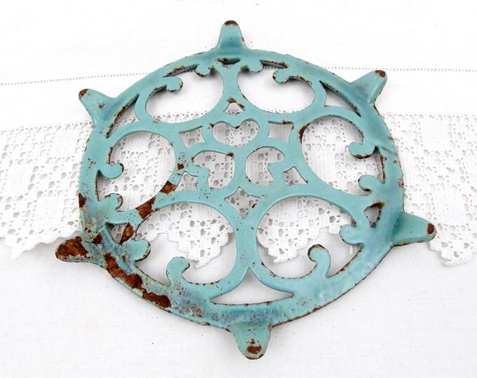 Round Antique French Cast Iron Turquoise Chippy Enamel Trivet, Hot Plate, Heat Mat, Cottage Kitchenware, French Country Decor, Kitchenware Round Antique French Cast Iron Turquoise Chippy Enamel Trivet, Hot Plate, Heat Mat, Cottage Kitchenware, French Country Decor, Kitchenware