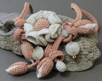 Crochet Necklace, Flower Crochet Necklace, Crochet Jewelry, Floral Crochet Necklace, Crochet beads, Crochet Flower, Bib Necklace, Crochet