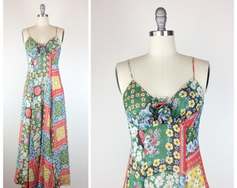 70s Floral Maxi Dress / 1970s Vintage Quilt Floral Print Cotton Dress / Medium / Size 8