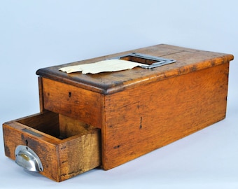 antique five pocket cash drawer