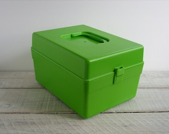 Vintage Pattern Storage Box ~ Lime Green Plastic Sewing Accessory Container ~ Wil-Hold Craft Supply Holder (B8)
