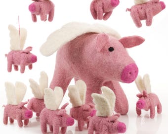 Big Flying Pig - Felt animals-Needle felt-Wool felt-Easter decorations-Baby shower-Merino wool-Ethical-Handmade - Farmyard