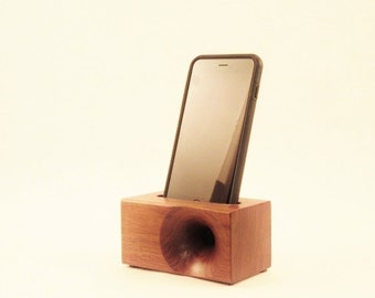 Acoustic iPhone Speaker for iPhone 4 and iPhone 5, Passive iPhone Speaker, Wood iPhone Dock, iPhone Speaker Dock, Great Stocking Stuffer