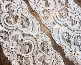 Lace Trim/Pale Pink/ 5yds/3" wide/Crafts/Supplies, Wedding Supplies/ party decor/decoration