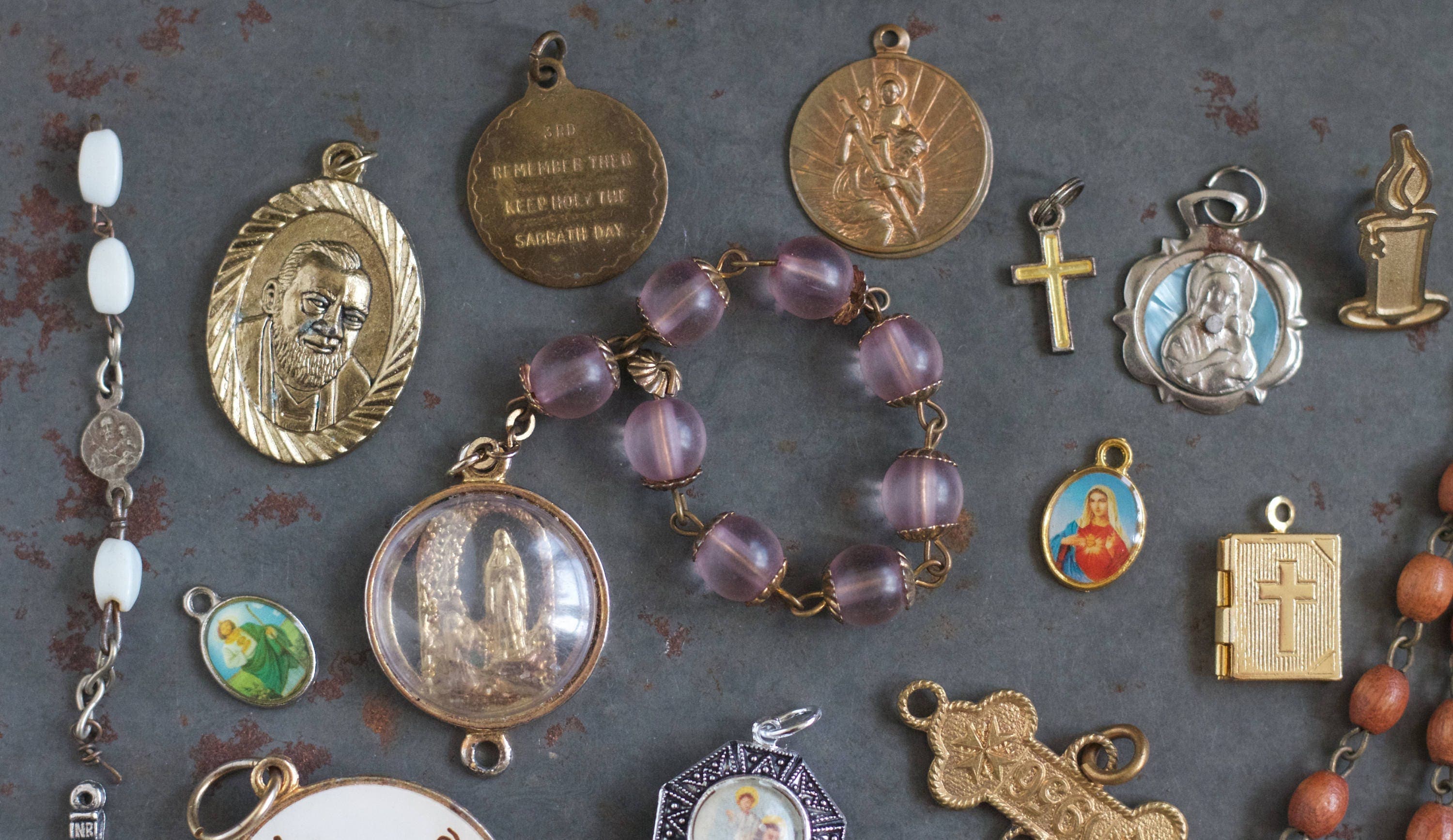 Religious medallions Instant Collection of 20 pLUS Virgin Mary