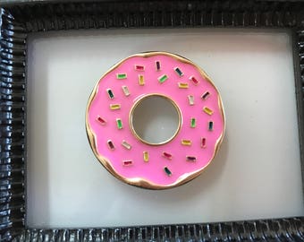 Pink Donut Needle Minder
