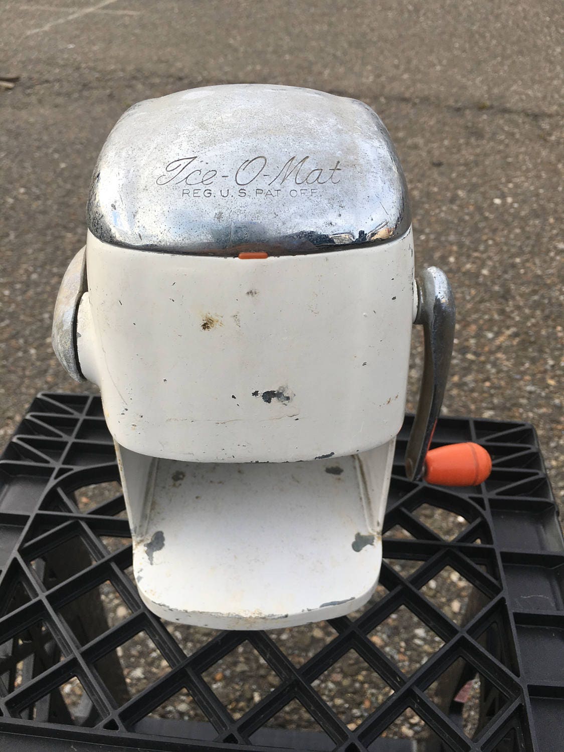 vintage Ice O Matic ice crusher 1940's made in the usa