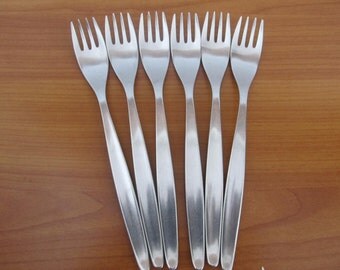 Vintage WMF Cromargan Germany Laurel Flatware Cutlery Dinner Forks 7 3/8"