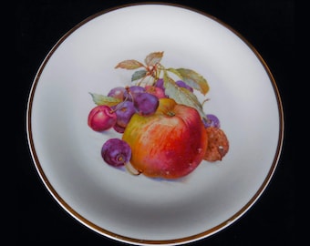Schwarzenhammer Porcelain Fruit Plate Bavaria with Apple and cherries