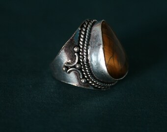Niam, ring with Tiger eye ᴓ 2 cm, size 63