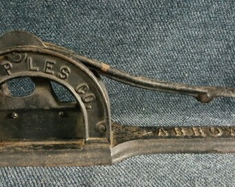 Antique Arrow Cupples Co. Cast Iron Tobacco Cutter 2494