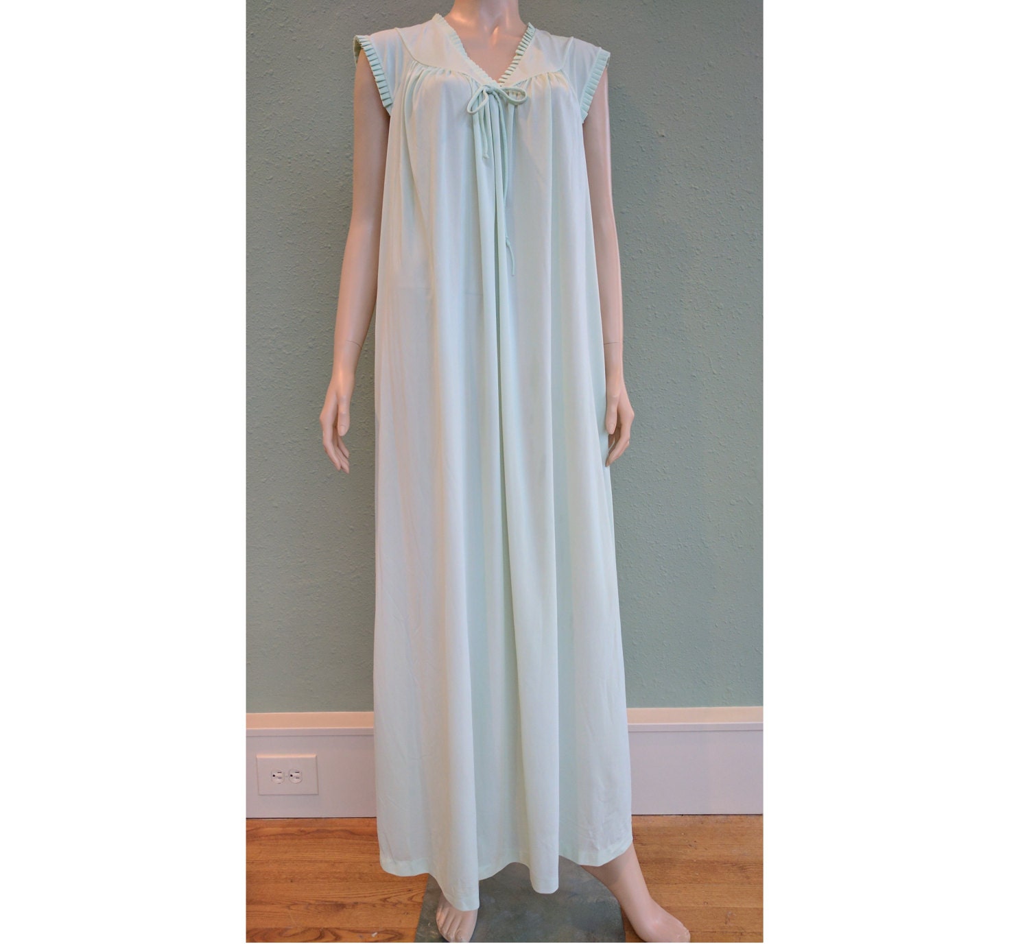 1960s Mint Green Shadowline Nightgown Vintage Pastel Green