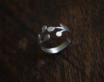 Anemone Ring : Sterling Silver, Adjustable, Handmade