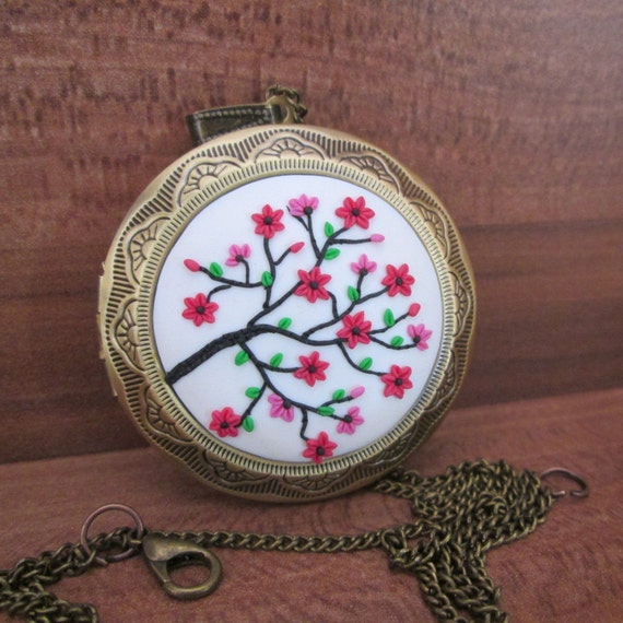 Items similar to pink flower locket pendant necklace,personalized photo