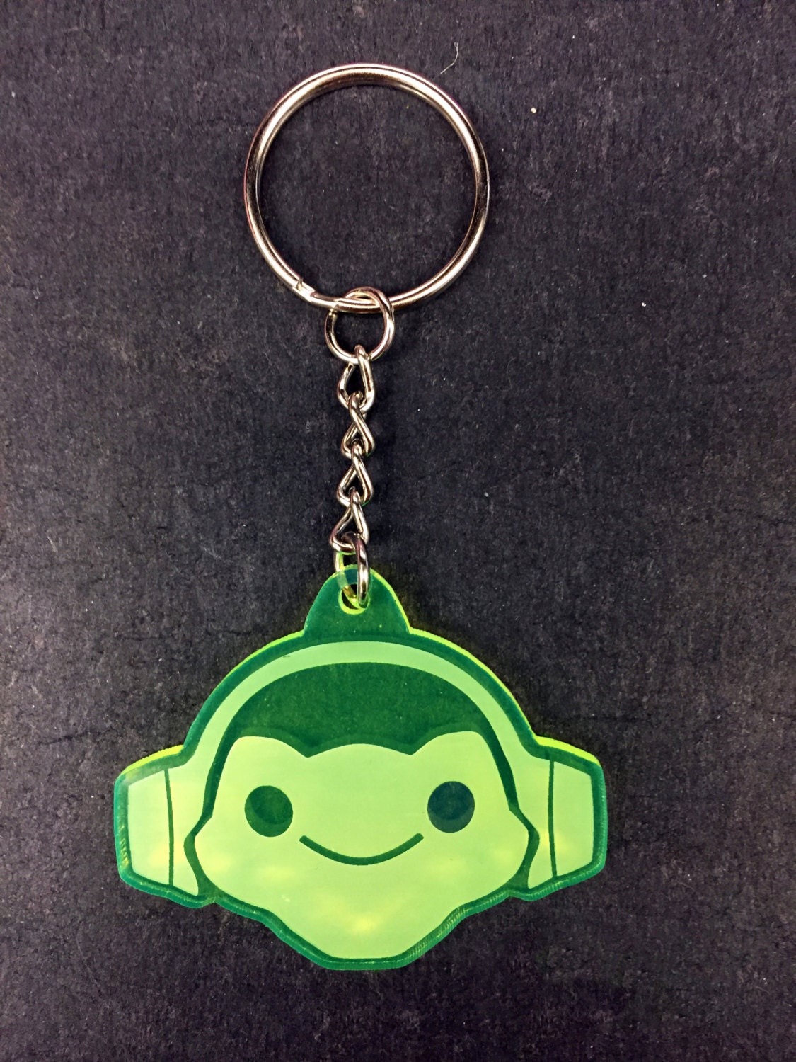 Overwatch Lúcio Keychain fluorescent green acrylic