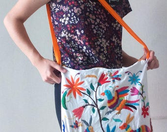 Tenango embroidered handmade shoulder bag