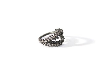 SALE ring a day : dots lips