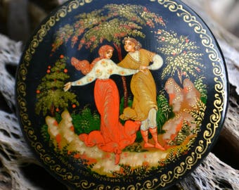 Vintage Hand-Painted Russian Lacquer Brooch