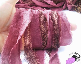 10 recycled sari silk ribbons for jewelry making, tassels - 234