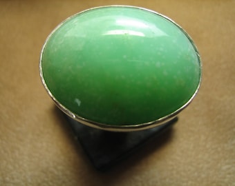 Chrysoprase Ring Sterling Silver Handmade Handcut Semi Precious Gemstone Jewel Silverwork Applegreen Calzedon Family Artisan Birthstone