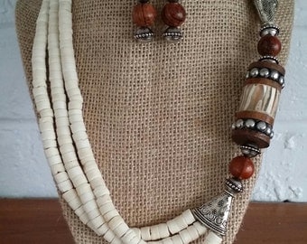 Wood Necklace, Wood Jewelry, Shell Necklace, Big Bold Chunky Necklaces, Big Chunky Necklace, Chunky Jewelry Sets, Chunky Statement Necklace