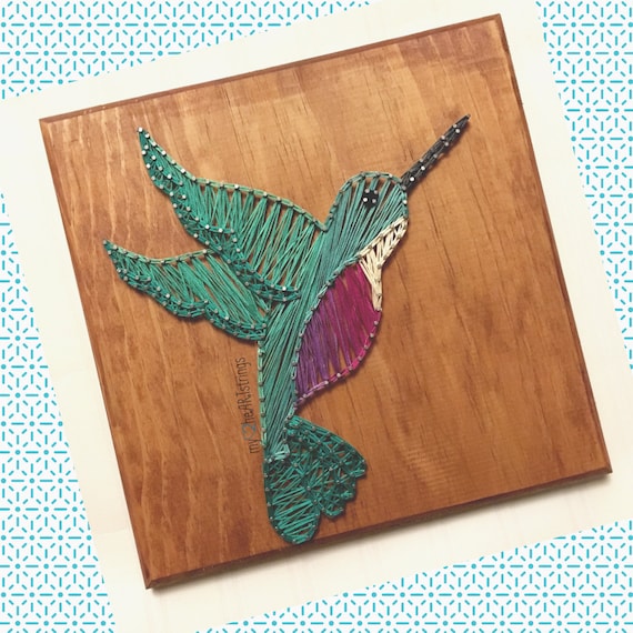 Items similar to Hummingbird string art on Etsy