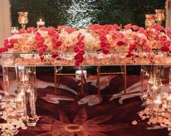 Modern Luxury Clear Plexiglass Acrylic Modular Bridal/Sweetheart Table --- 72"L x 30"W x 30"H