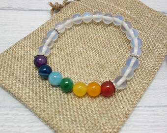 Birthday gift Gemstone bracelet Gift for sister White bracelet Prayer beads Bohemian bracelet Mala bracelet Bracelet chakras Sister gift