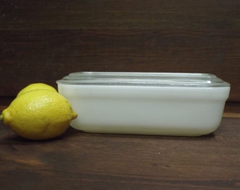 Fire King Ovenware Lusterware Refrigerator Ware Dish and Lid Loaf Pan 1960s Fireking Mid Century Mod Cookware Ivory White