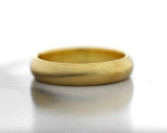 9ct Yellow Gold 4mm Wedding Band Ring-4mm Men's Wedding Ring-Made to Order