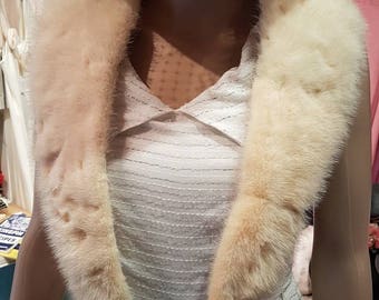 Real Mink 1950s fur collar