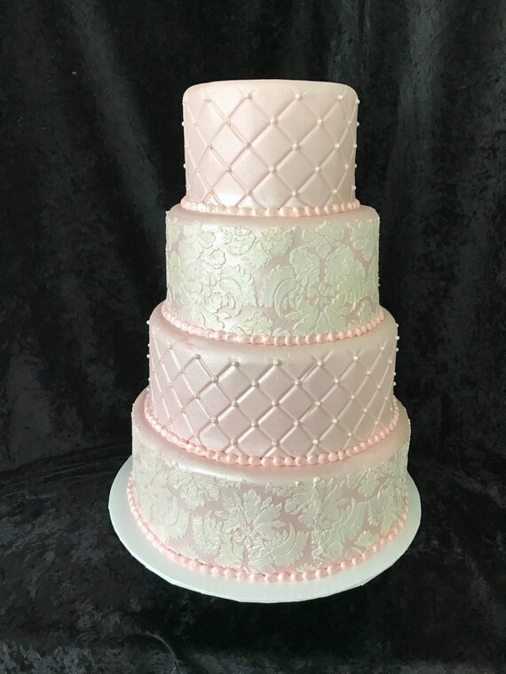 Faux/fake wedding cake
