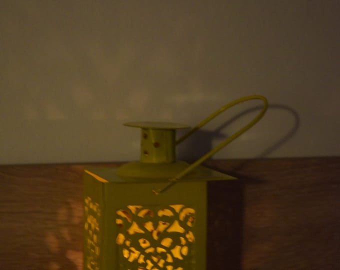 10%OFF Small vintage yellow Moroccan metallic lantern/ lanterns