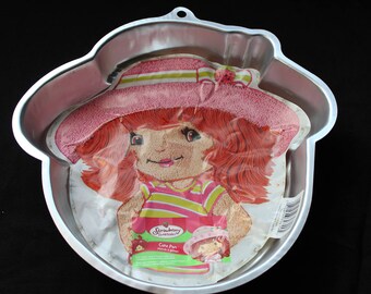 Wilton Strawberry Shortcake Cake Pan 2105-7050