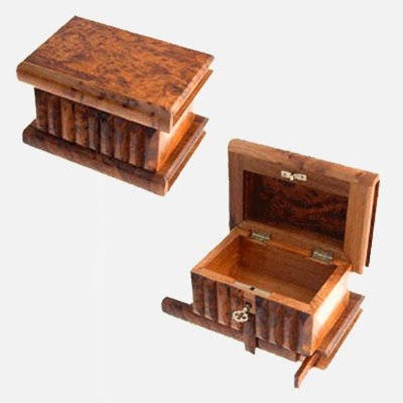 Moroccan thuya wood Magic Box