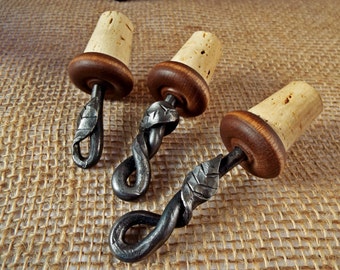Set of Wine Bottle Stoppers. leaf Wine stopper set, Hand forged blacksmith! Custom wrought iron natural cork. Wine gift. Bottle stopper set