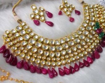 Gorgeous Red and white Kudan stone necklace set
