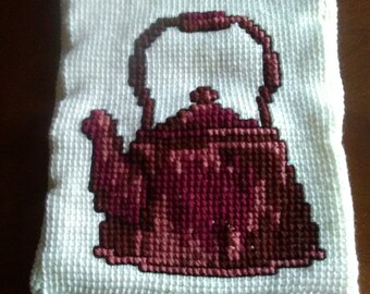 Tea kettle and rooster pillowcase