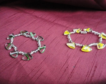 Simple Yellow or Green Lampwork Stretch Bracelet B29